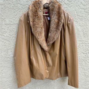 Marc Mattis Men’s faux fur collared brown winter jacket. Size 3X